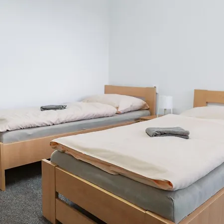 Turisticka Pod Grapou