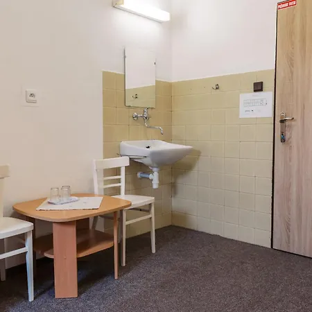 Turisticka Pod Grapou Pensjonat Zuberzec