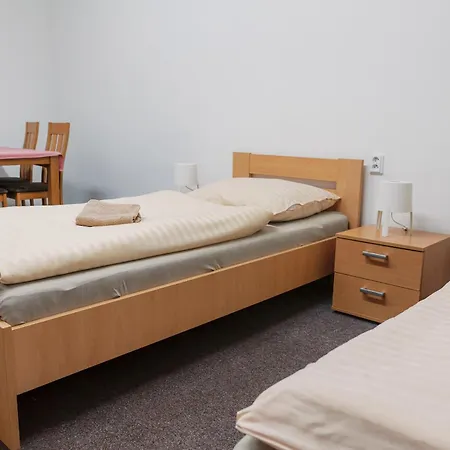 Turisticka Pod Grapou