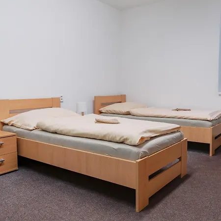 Turisticka Pod Grapou 招待所